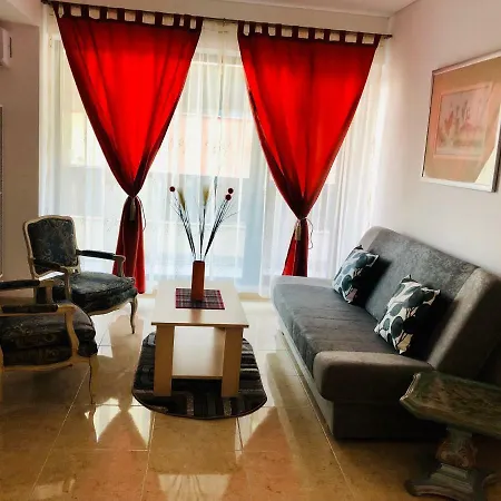 Apartment Adina *