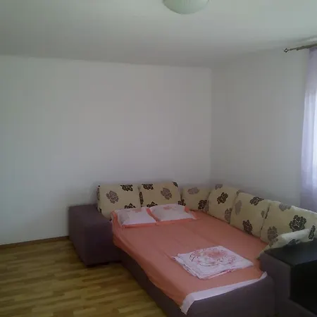 Appartement Apartament Adina